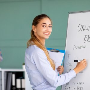 Suscripción Anual a Club de Conversación en Inglés